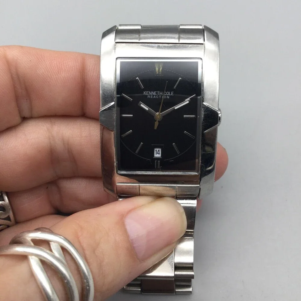 Kenneth Cole Reaction Mens Watch 30mm Gray Dial Stainless Date New Battery 7